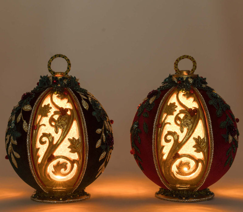 Winter Balsam And Berry Tabletop Ornaments With Tea Lights Assortment Of 2