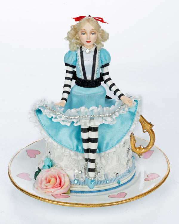 Alice on Teacup - Pastel