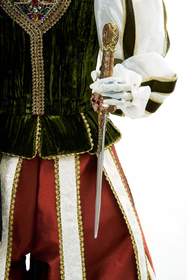 Gloomio Doll Life Size image 3